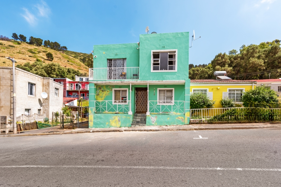 5 Bedroom Property for Sale in Bo Kaap Western Cape